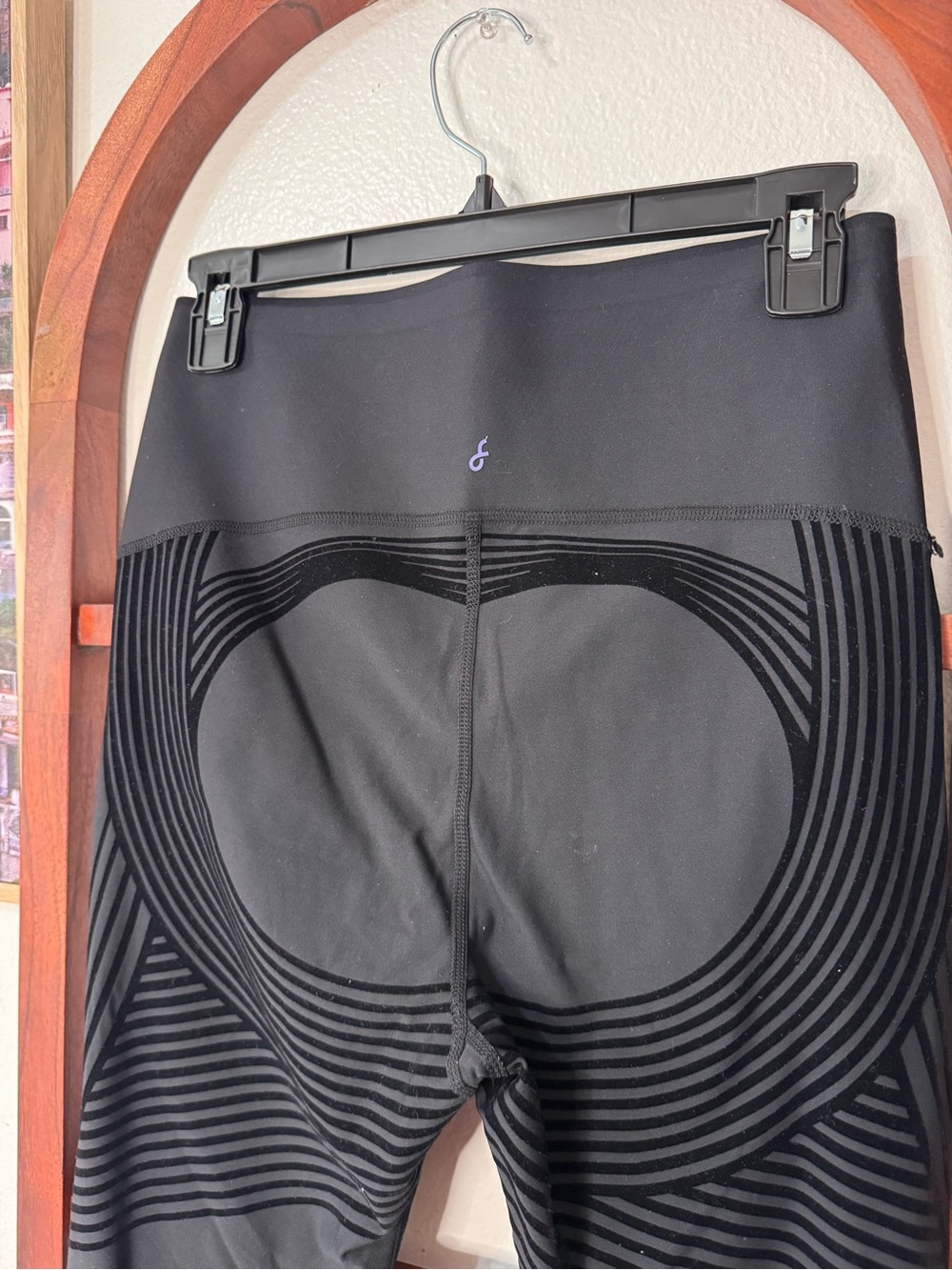 Fanka Black Bodysculpt Leggings - Picture 5 of 5